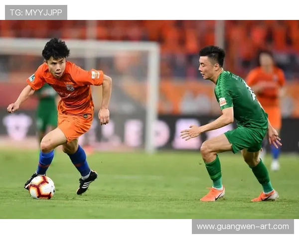 蒿俊闵以实力与坚守诠释中国足球老将的责任与时代风采