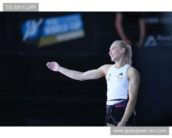 重庆攀岩队在世界街舞大赛中的拼搏历程与精彩瞬间回顾