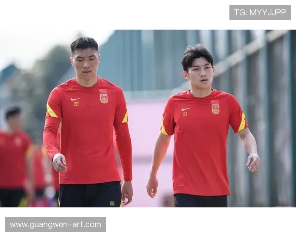 墨西哥与乌拉圭激战正酣比分揭晓引发球迷热议